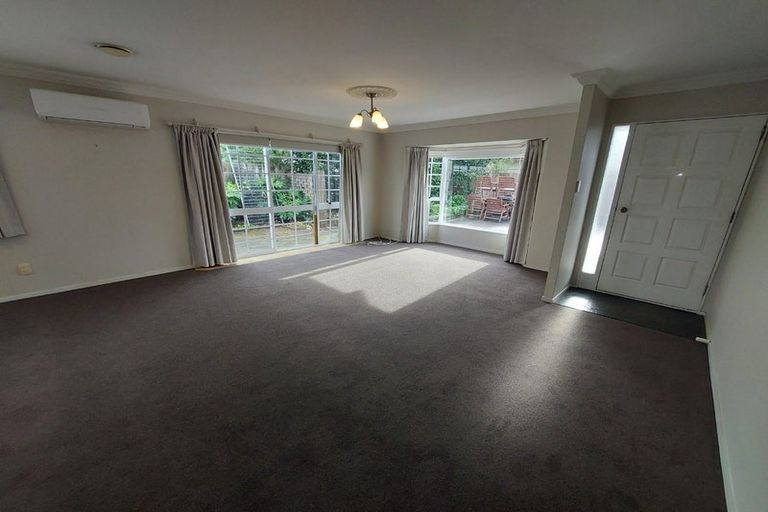 Photo of property in 19 Sandwich Road, St Andrews, Hamilton, 3200