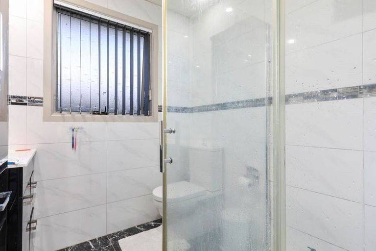 Photo of property in 35 Mcdivitt Street, Manurewa, Auckland, 2102