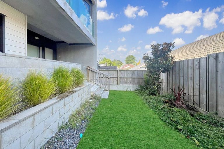 Photo of property in 8/9g East Street, Papakura, 2110