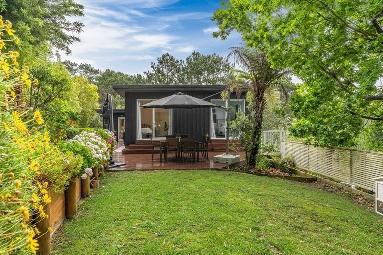 Photo of property in 22 Saddleback Rise, Murrays Bay, Auckland, 0630