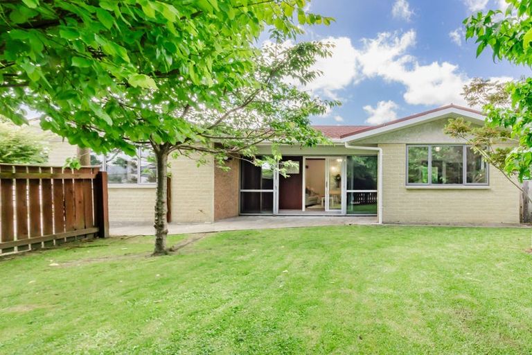 Photo of property in 40 Te Rauparaha Street, Otaki, 5512