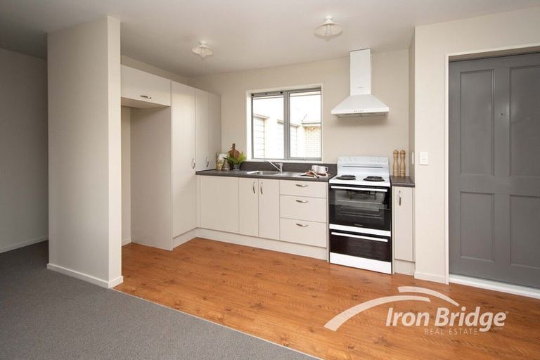 Photo of property in 74d Olliviers Road, Phillipstown, Christchurch, 8011