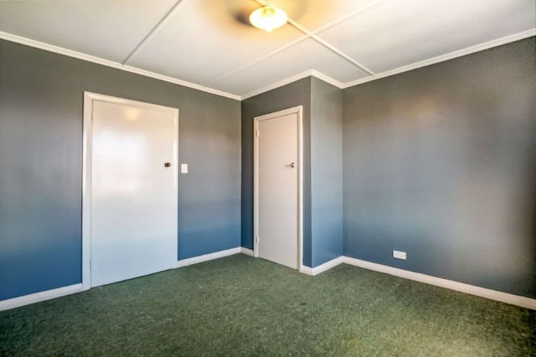 Photo of property in 120 Puriri Street, Gonville, Whanganui, 4501