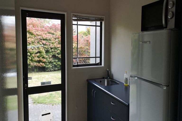 Photo of property in 63 Arrowsmith Avenue, Waipahihi, Taupo, 3330