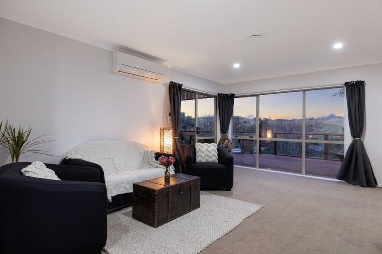 Photo of property in 28 Tuscany Place, Ohauiti, Tauranga, 3112