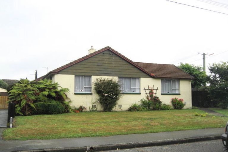 Photo of property in 21 Belfield Street, Dallington, Christchurch, 8061