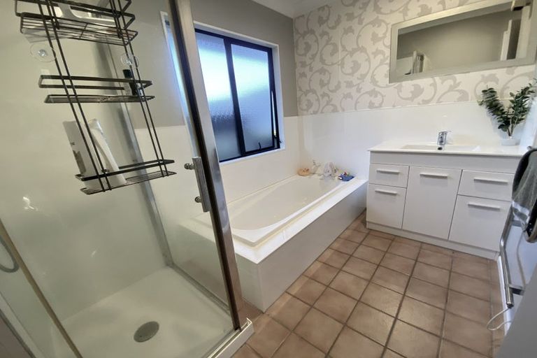 Photo of property in 7 Drake Place, Fairview Downs, Hamilton, 3214