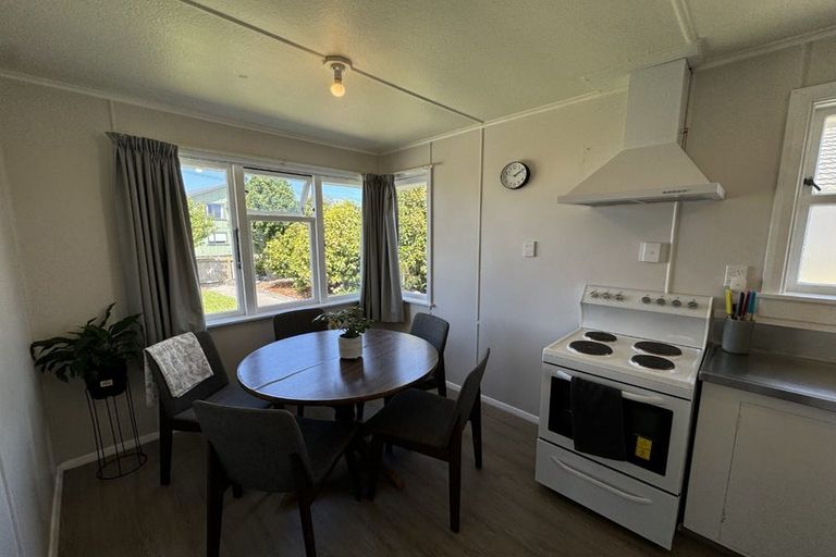 Photo of property in 37 Fenchurch Street, Redwood, Christchurch, 8051