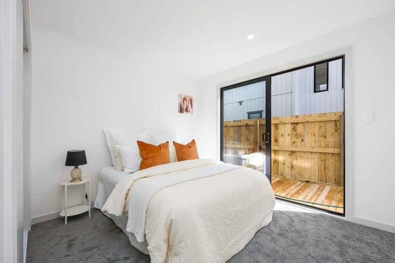 Photo of property in 60 Matangi View Drive, Orewa, 0931