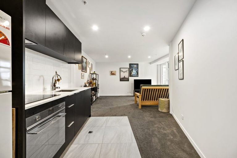 Photo of property in Pinnacle Apartments, W803/160 Victoria Street, Te Aro, Wellington, 6011