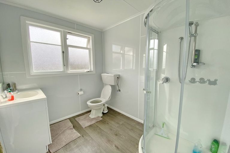 Photo of property in 1 Kegworth Street, Eltham, 4322