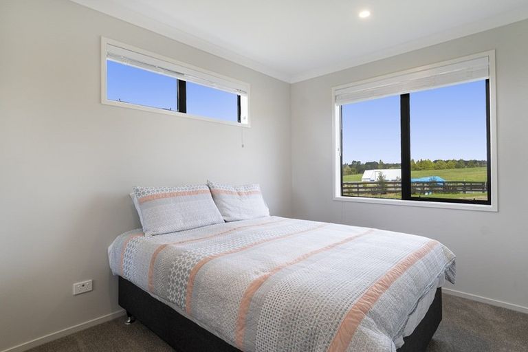 Photo of property in 25 Sarona Park Drive, Omanawa, Tauranga, 3171