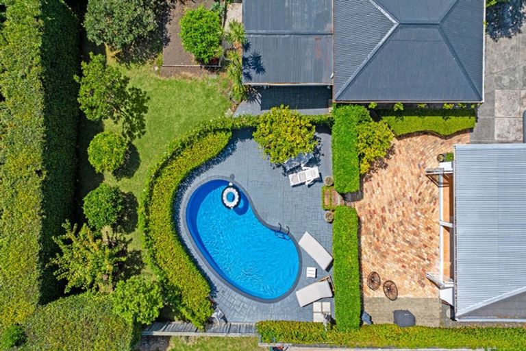 Photo of property in 64 Tirimoana Road, Te Atatu South, Auckland, 0602