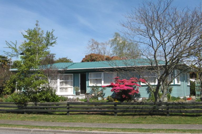 Photo of property in 17 Compton Street, Fenton Park, Rotorua, 3010