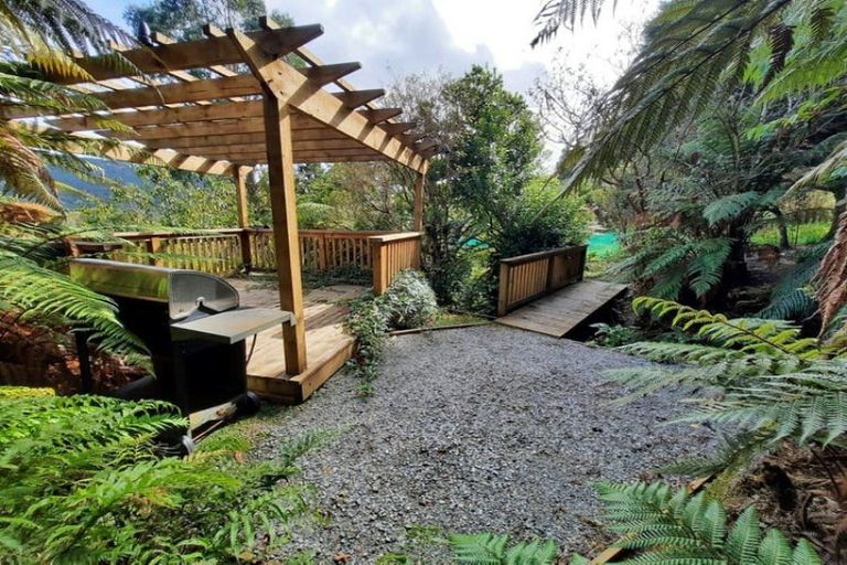 Photo of property in 50 Pitt Street, Runanga, 7803