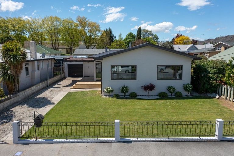 Photo of property in 3 Finlay Street, Alexandra, 9320