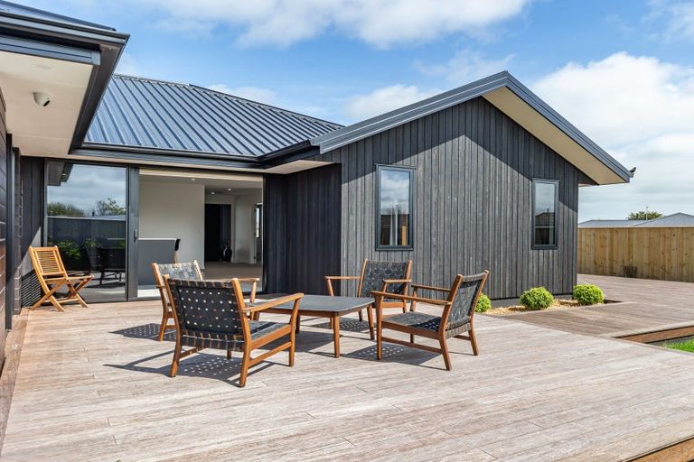 Photo of property in 44a Tainui Street, Levin, 5510