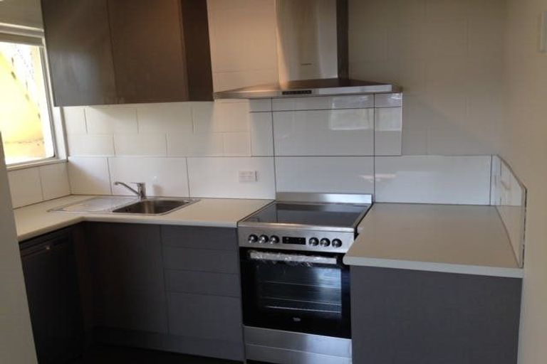 Photo of property in 35 Scarborough Terrace, Mount Victoria, Wellington, 6011