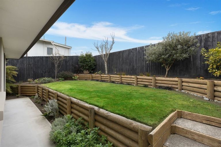 Photo of property in 2/89 Ascot Avenue, North New Brighton, Christchurch, 8083