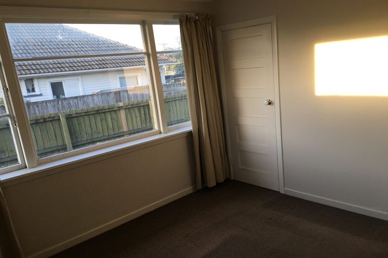 Photo of property in 11 Woodgrove Avenue, North New Brighton, Christchurch, 8083
