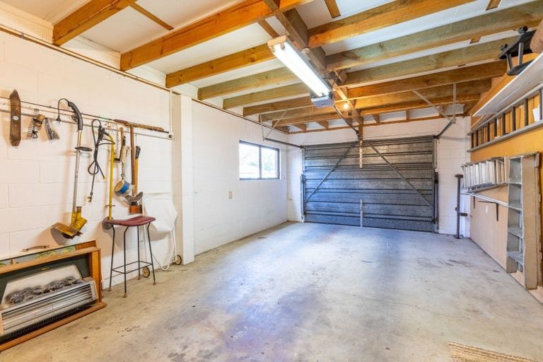 Photo of property in 12 Empire Street, Dannevirke, 4930