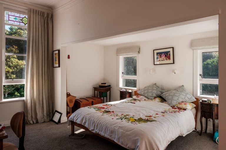 Photo of property in 32 Talavera Terrace, Kelburn, Wellington, 6012