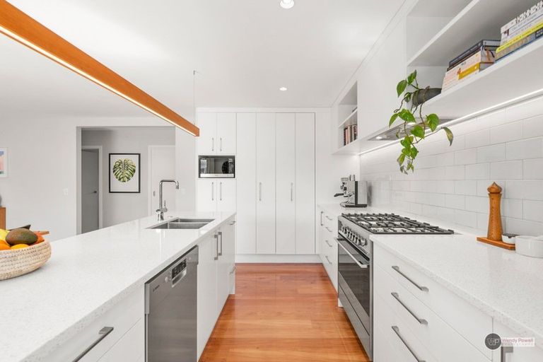 Photo of property in 972a High Street, Avalon, Lower Hutt, 5011