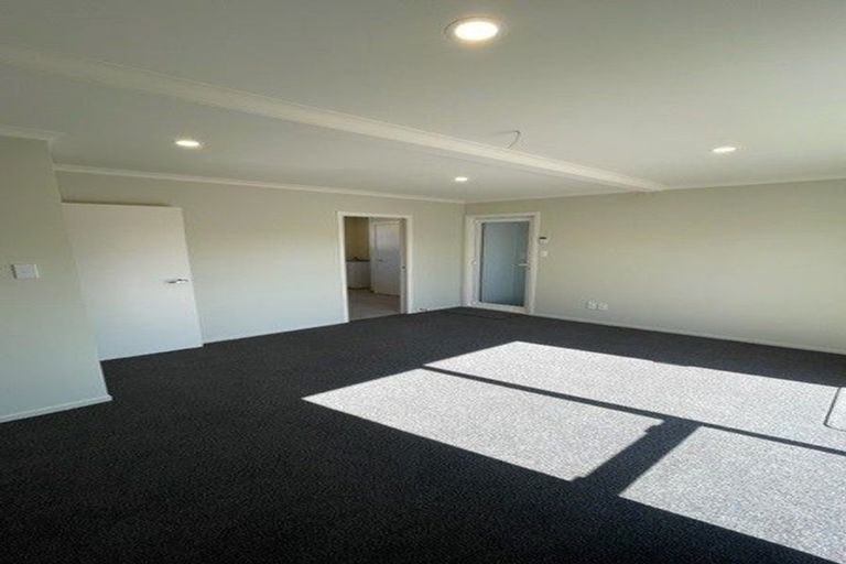 Photo of property in 5/25 Newnham Terrace, Upper Riccarton, Christchurch, 8041