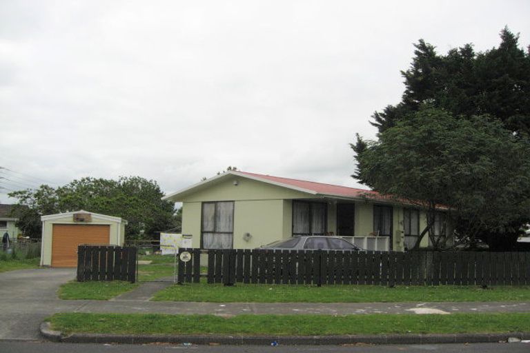 Photo of property in 61 Kindergarten Drive, Conifer Grove, Takanini, 2112