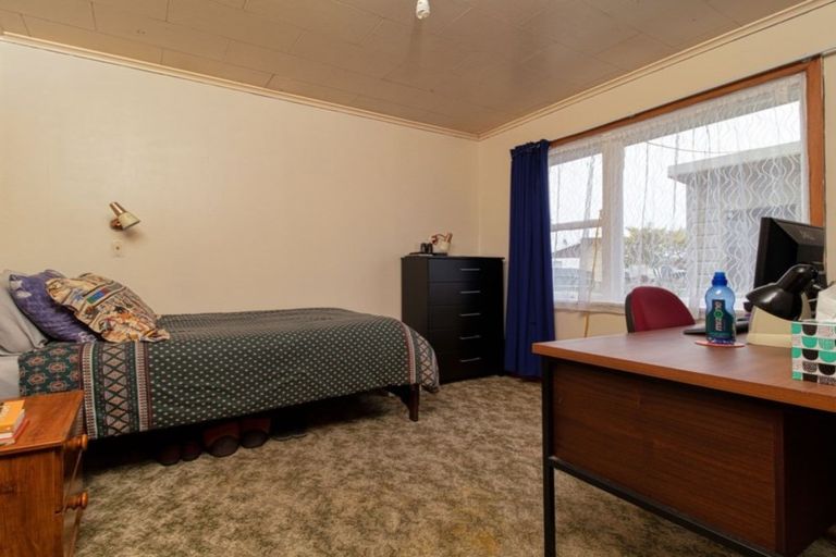 Photo of property in 14 Barnett Place, Pirimai, Napier, 4112