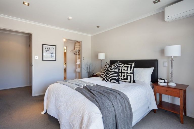 Photo of property in 210/178 Marine Parade, Mount Maunganui, 3116