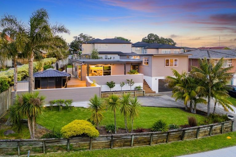 Photo of property in 64 O'halloran Road, Howick, Auckland, 2014
