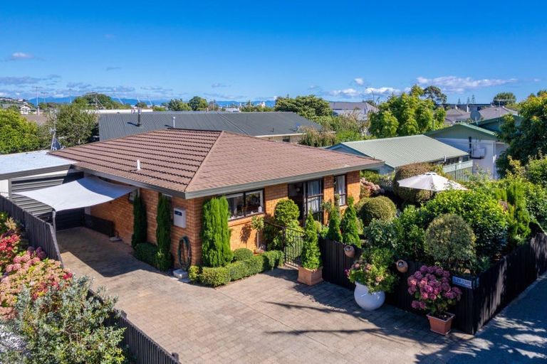 Photo of property in 2/26 Cambria Street, The Wood, Nelson, 7010