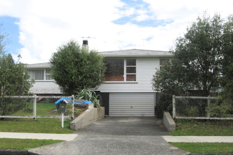 Photo of property in 33 Otuhiwai Crescent, Tikipunga, Whangarei, 0112