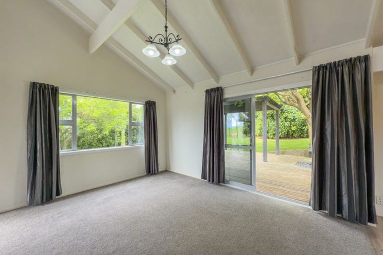 Photo of property in 16 Hillcrest Street, Tirau, 3410