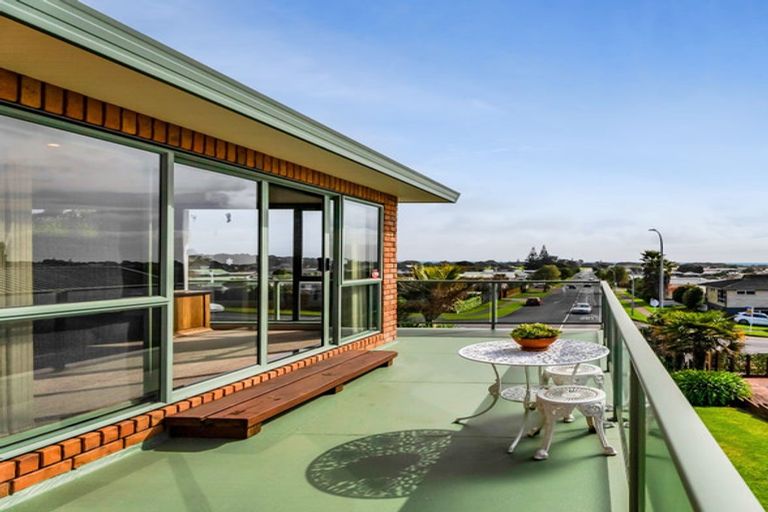 Photo of property in 148 Parklands Avenue, Bell Block, New Plymouth, 4312