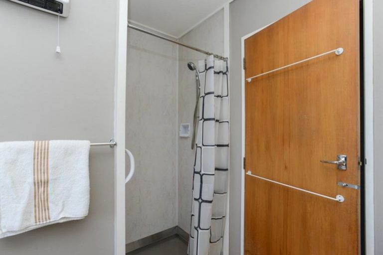 Photo of property in 3/302 Sylvan Road, Parkvale, Hastings, 4122