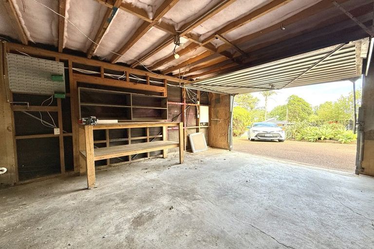 Photo of property in 10 Brian Crescent, Stanmore Bay, Whangaparaoa, 0932