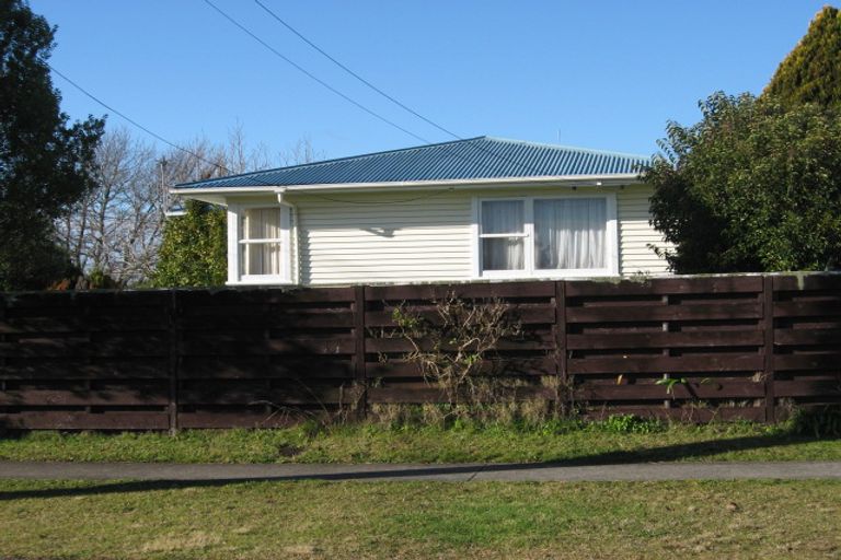 Photo of property in 1 Cedar Place, Hillcrest, Hamilton, 3216