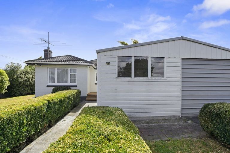 Photo of property in 10 Merton Street, Trentham, Upper Hutt, 5018