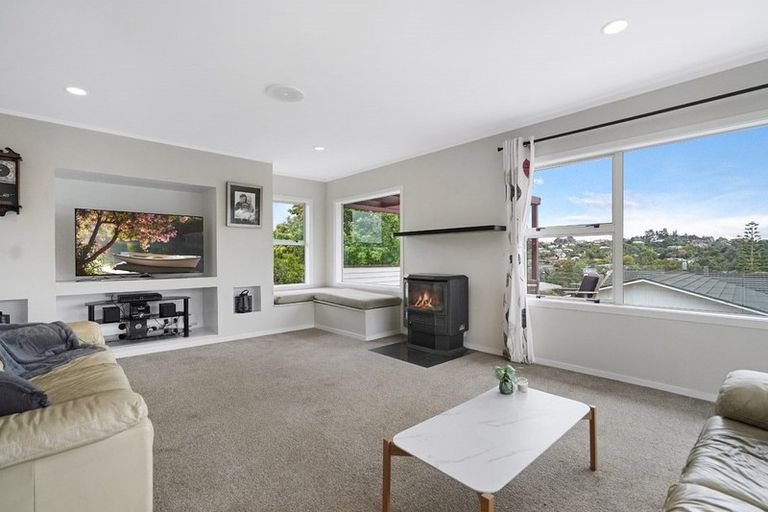 Photo of property in 34 Danbury Drive, Torbay, Auckland, 0630