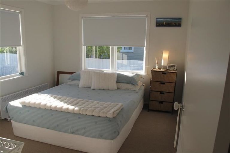 Photo of property in 117 Vodanovich Road, Te Atatu South, Auckland, 0610