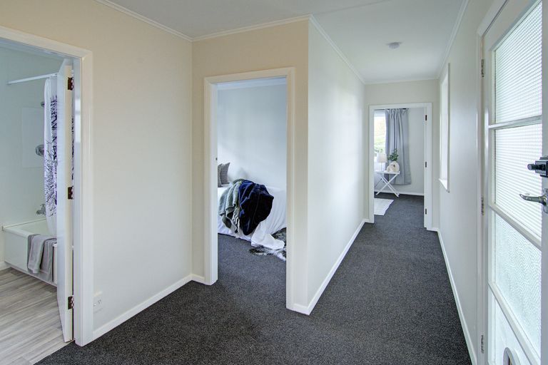 Photo of property in 15 Jones Place, Masterton, 5810