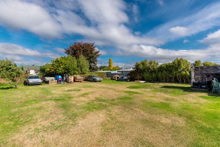 Photo of property in 15 Moorhouse Street, Waimate, 7924