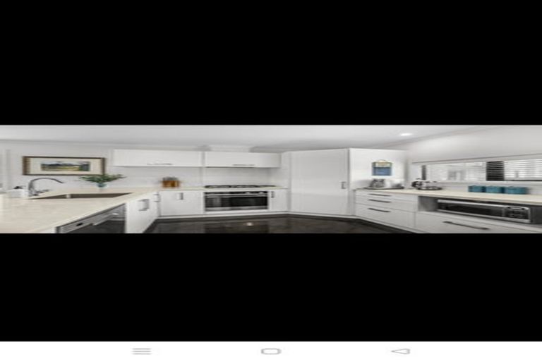 Photo of property in 19 Latimer Way, Petone, Lower Hutt, 5012