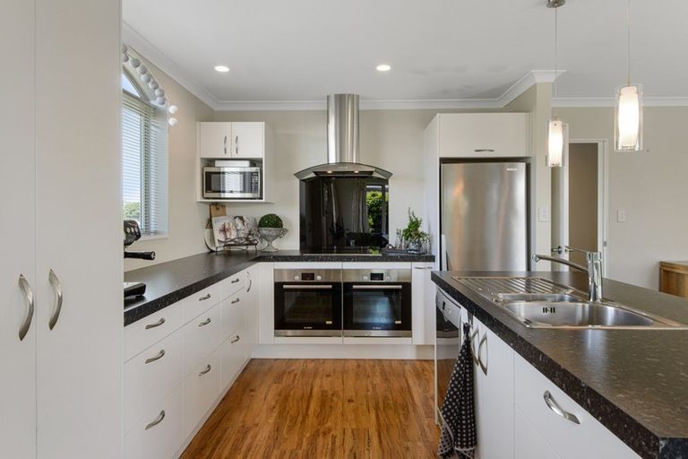 Photo of property in 89 Acacia Avenue, Rangiora, 7400