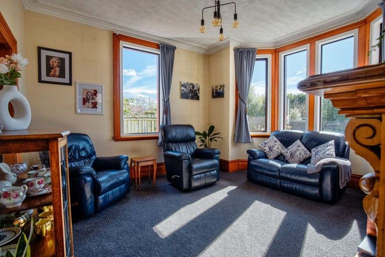 Photo of property in 6 Johnson Street, Milton, 9220