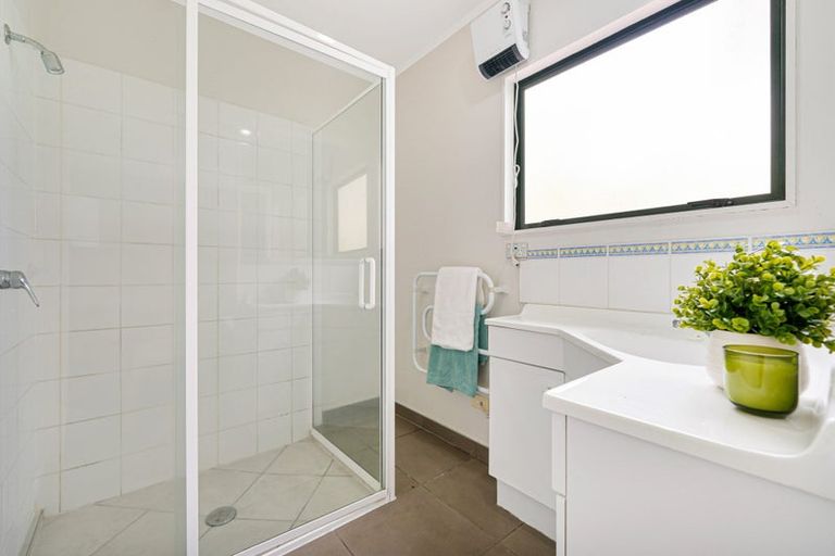 Photo of property in 19 Summerfield Lane, Albany, Auckland, 0632