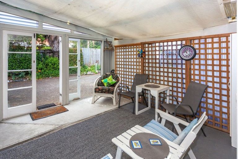 Photo of property in 11a Sapphire Crescent, Tairua, 3508