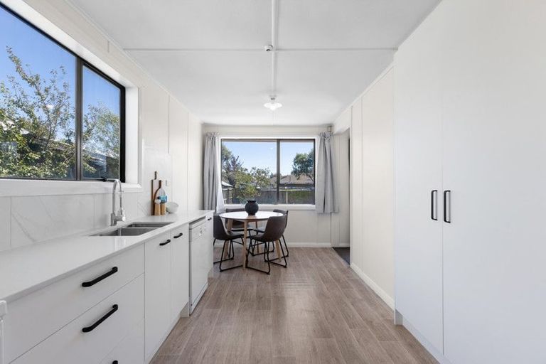 Photo of property in 14 De Havilland Street, Hornby, Christchurch, 8042